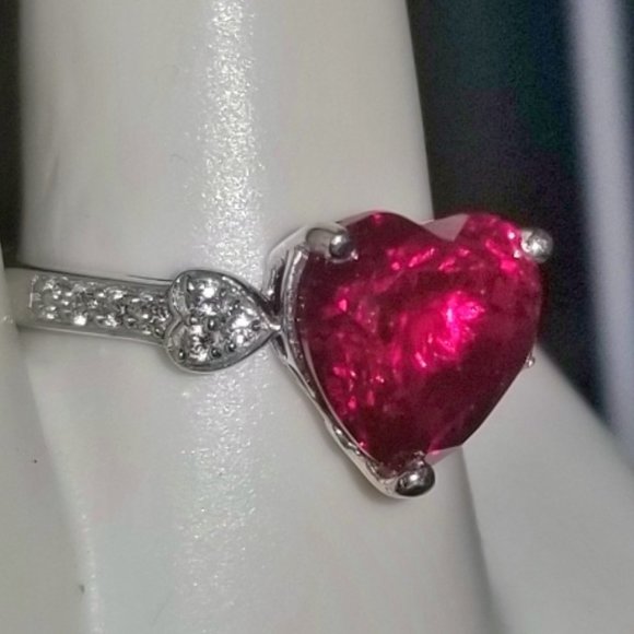 New Follow UR Heart Genuine Diamonds Ruby Ring - Picture 1 of 7
